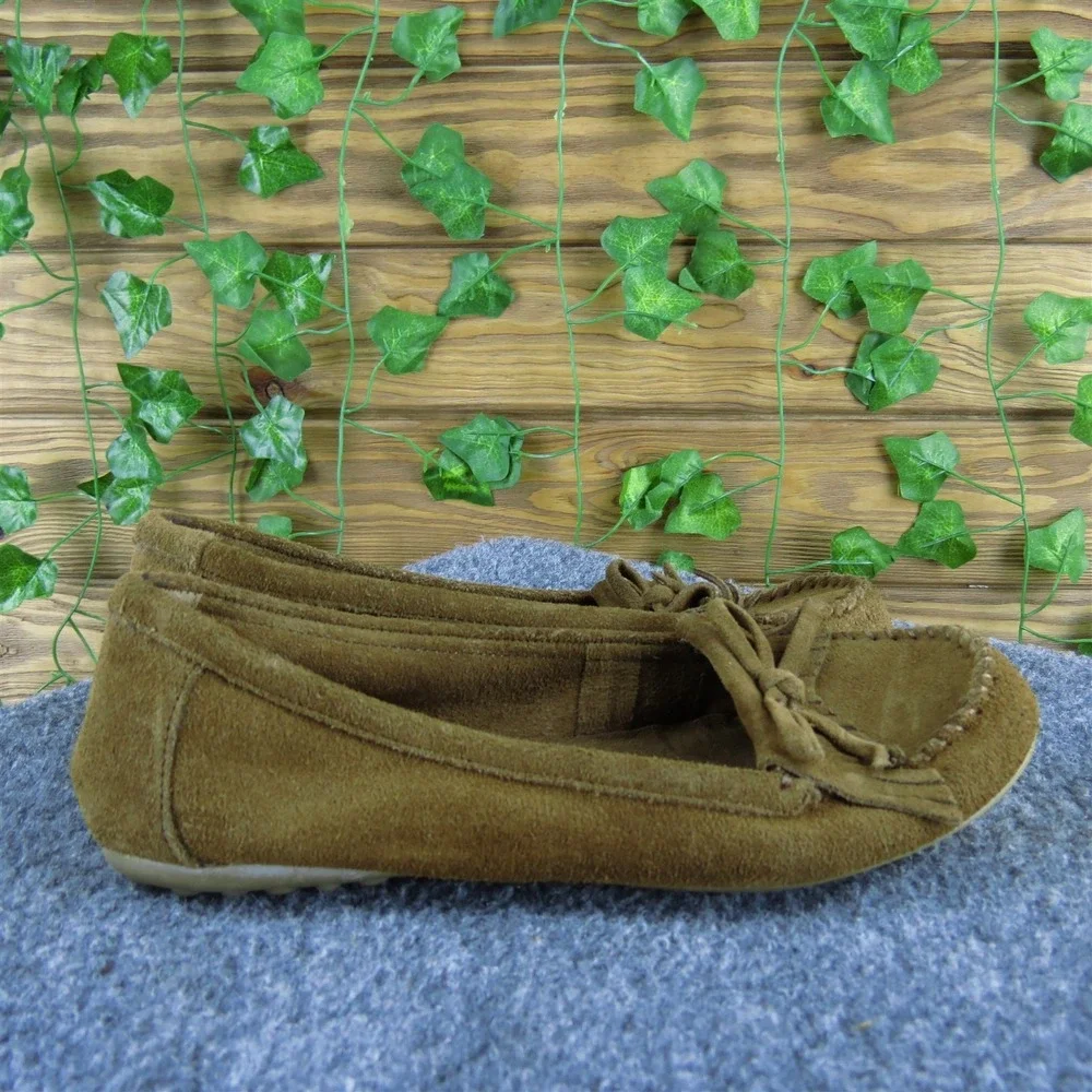 Minnetonka‎ Moccasin Girl Y 7 Medium Flat Brown Leather Slip On